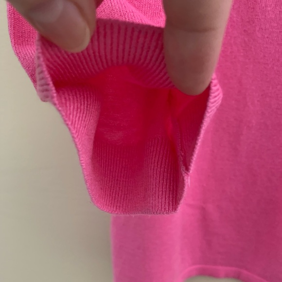 Ann Taylor crewneck pink button back light sweater. Size L - Picture 7 of 13